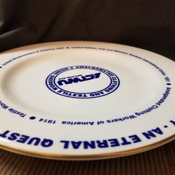 vtg Homer Laughlin ACTWU plate Exc Cond - Picture 8 of 8